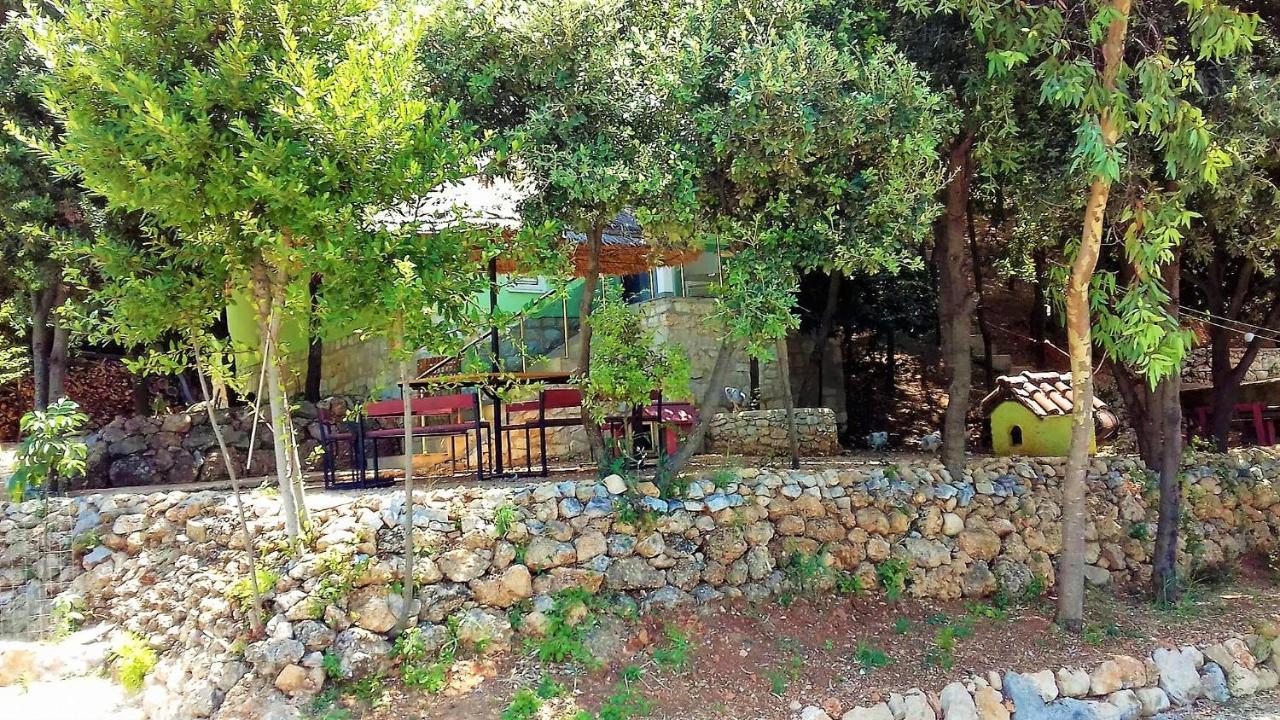 Ramo'S Green Beachside Retreat - Cozy 2 Bedroom Home Vlore Exterior photo